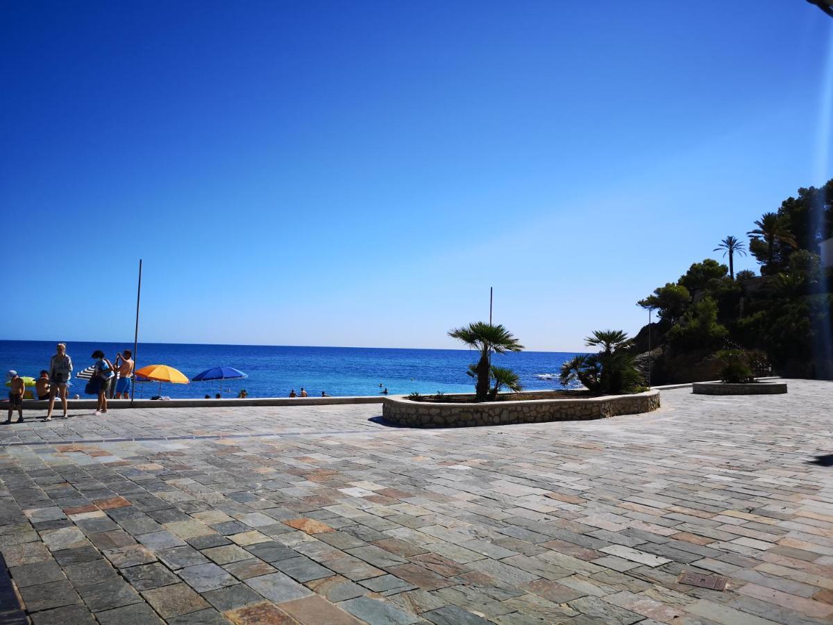 La Madrugada - Luxury Moraira Villa With Sea Views And Private Heated Pool Eksteriør billede