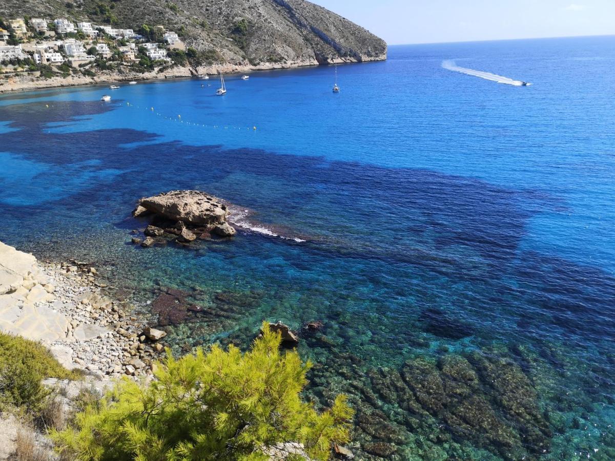 La Madrugada - Luxury Moraira Villa With Sea Views And Private Heated Pool Eksteriør billede