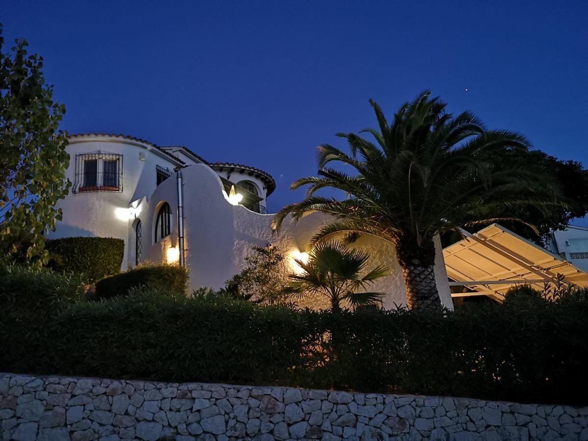 La Madrugada - Luxury Moraira Villa With Sea Views And Private Heated Pool Eksteriør billede